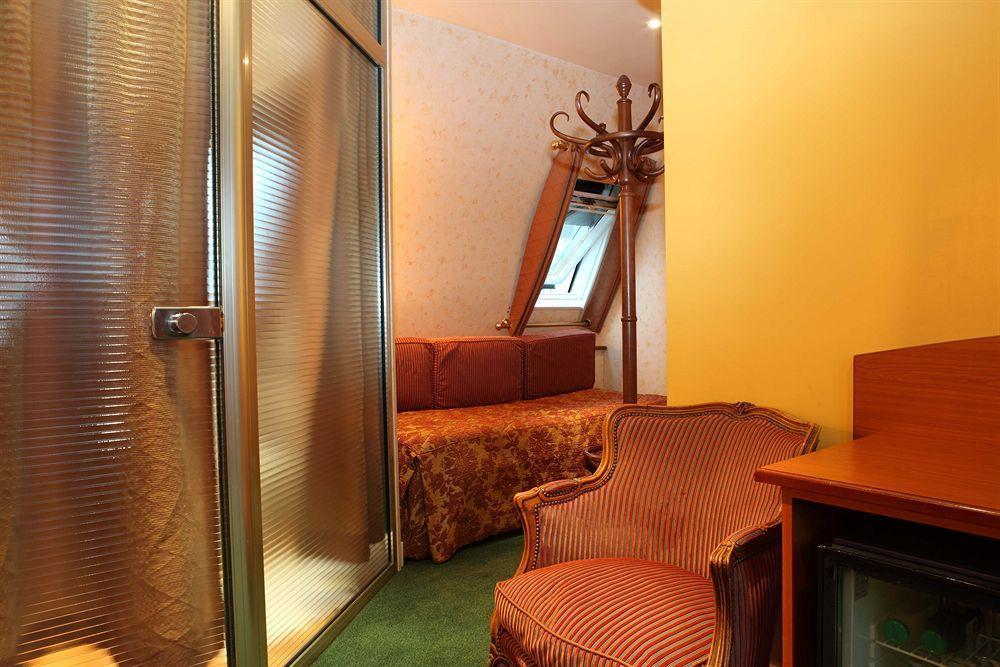 Queens Boutique Hotel Paris Exterior foto